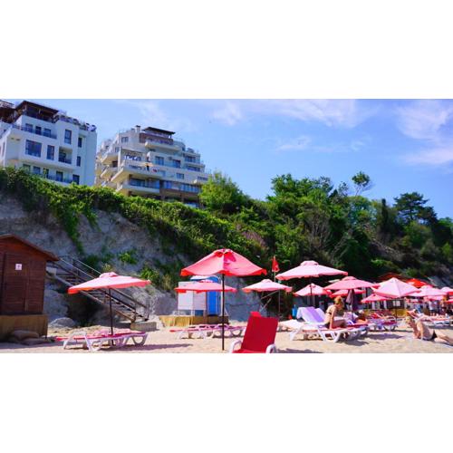 Апартаменти Бяла Клиф на плажа - Apartments Byala Cliff First Line
