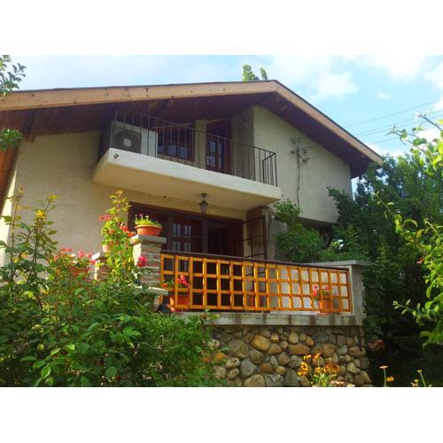 СПА къща за гости Каза Роза - Swiss Style Chalet Casa Rosa SPA Guest House