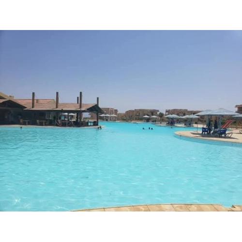 غرفة فندقية مجهزة - ريجينا ريزورت العين السخنة