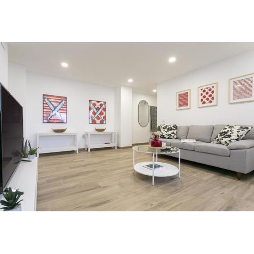 -MalagaSunApts-Central &Quite