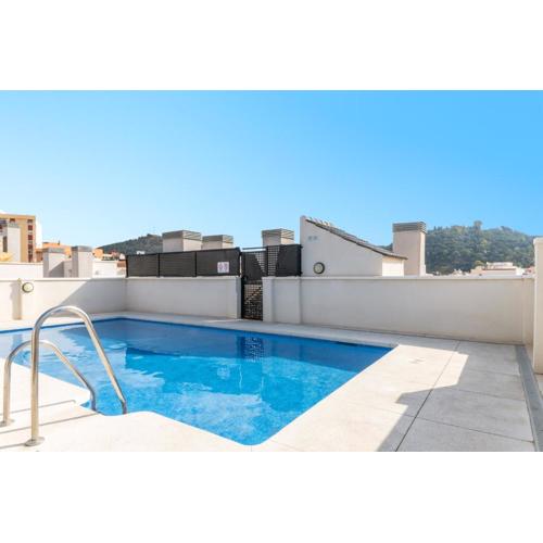 -MalagaSunApts-Terrace,Pool&Park