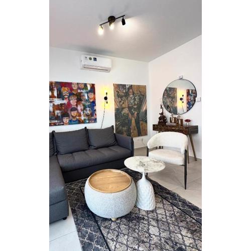 -Mari- Cozy Stay at Engomi Near UNIC