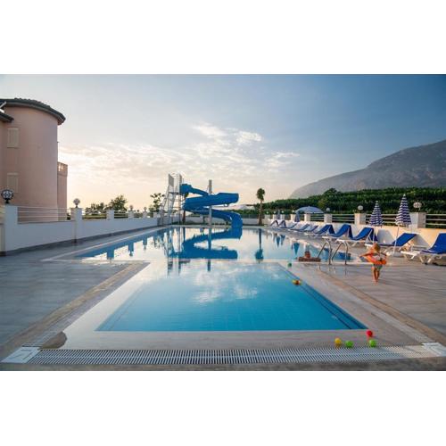 0032 Exodus Residence Comfortable Furnished Flat in a Well-Equipped Residential Complex