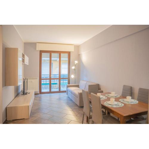019 - Casa BLU centro di Santa Margherita 500m dal MARE