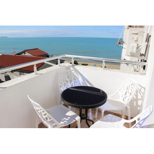 1 bedroom apartment 839