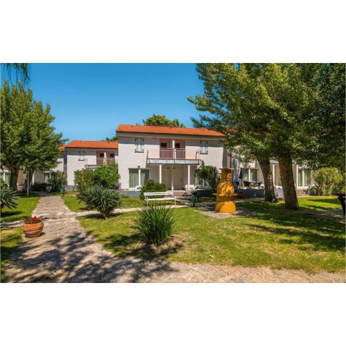 1 Bedroom Awesome Apartment In Baska