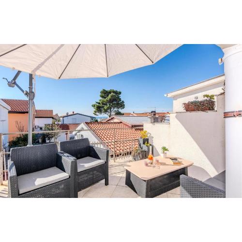 1 Bedroom Awesome Apartment In Vir