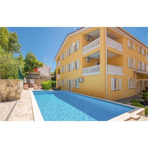 1 Bedroom Beautiful Apartment In Baska