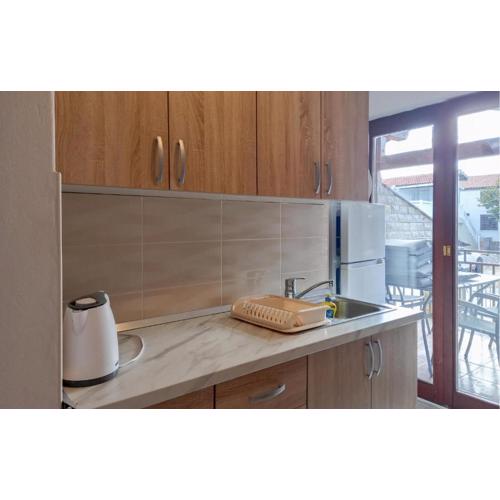 1 Bedroom Beautiful Apartment In Vir
