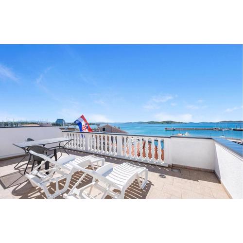1 Bedroom Beautiful Apartment In Vodice