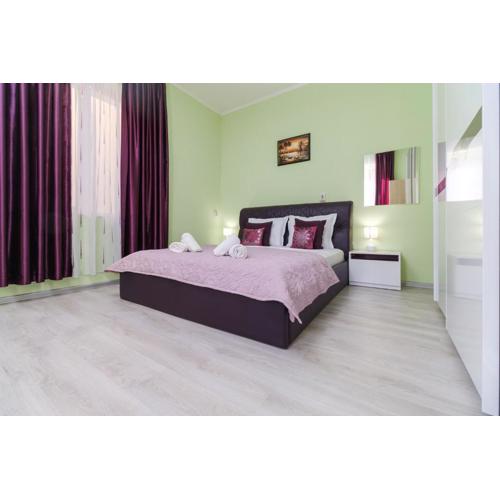 1-bedroom City Center secret gem