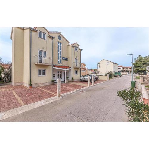 1 Bedroom Gorgeous Apartment In Vodice