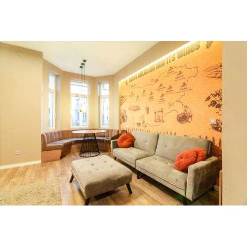 1 BR Wine Journey