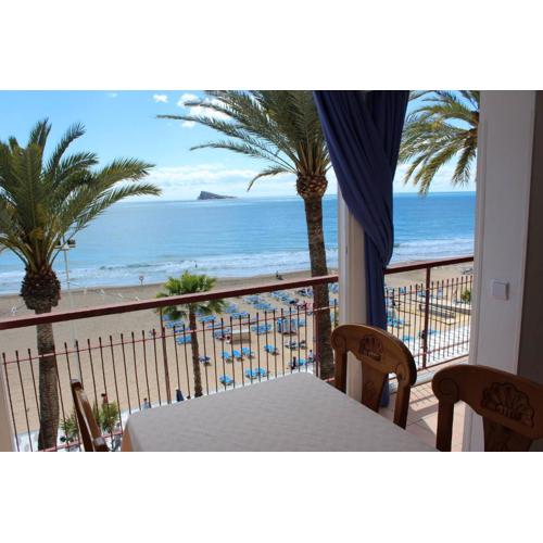 1 Sand, sea, sun, relaxation and Spanish cuisine
