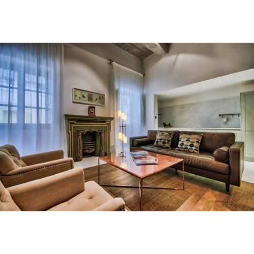 10 Strait Street Apartments