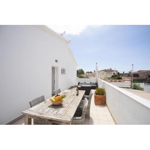 1001 Apartamento para 4 personas by homeselectspain