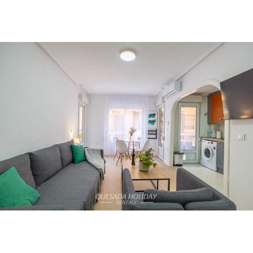 100mt to beach apartment centre Torrevieja