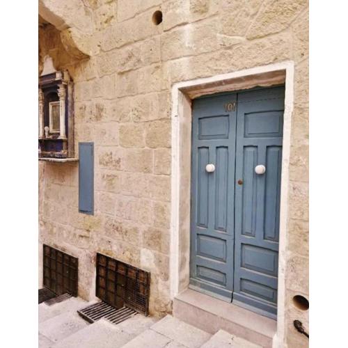 101, Valletta Boutique Escape