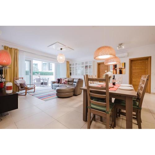 102 Seafront 3bed Sliema With Pool By Homely