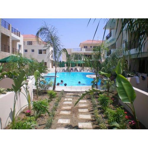 103 ELEGANT 2 bed apartment with free Wifi, AC, pool & gym!