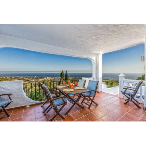 103-Penthouse Apartment, Stunning views, Marbella
