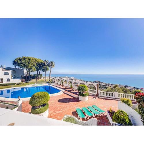 105 - Duplex Apartment with Views, Benalmadena