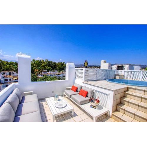 1080 - Golden Beach Jacuzzi