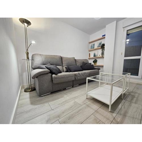 108A Apartamento de 3 habitaciones con terraza