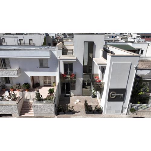 11 Catalani Rooms