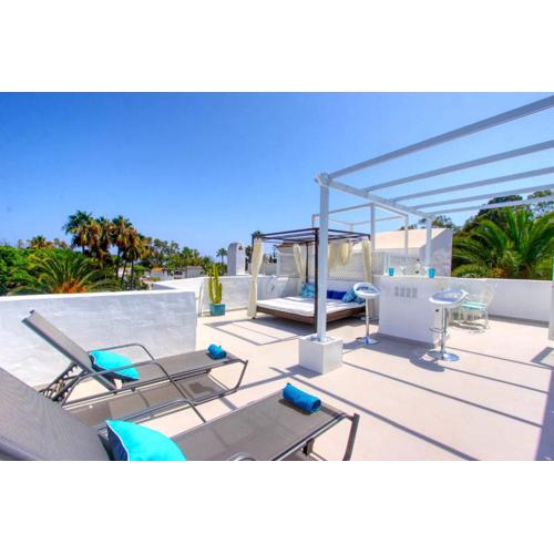 1108 Beachfront 2 apartments with roofterrace 80mtrgt beach 3 pools
