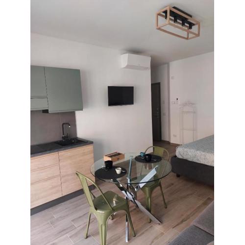 111 SUITE APARTMENT