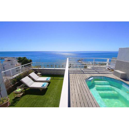 1149 Unique beachfront Penthouse Marbella Center 400m2
