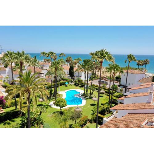 1176 beach front 2 pools bahia
