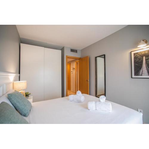13MAL1077- Magnific 2BR flat