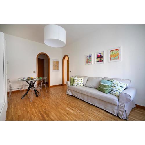 184 Apartment - Urban Convenience near the Station