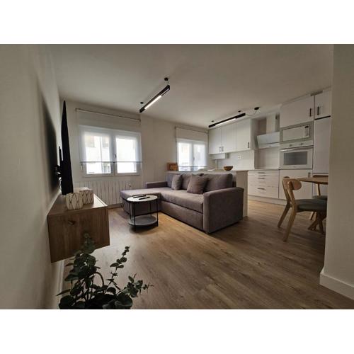 1A102 Moderno y amplio apartamento
