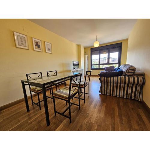 1A106 Amplio y cómodo apartamento