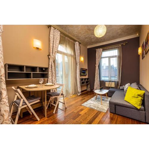 1BD Apartment with a Cute Balcony in Kapana by Flat Mаnager