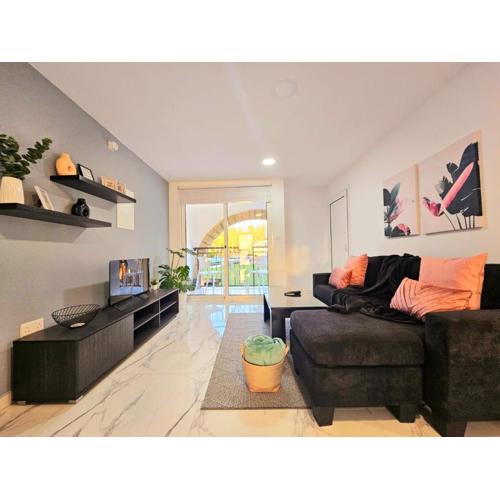 1BD Beach Apartment