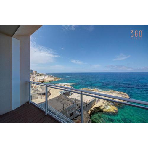 1BR on the Sliema Tigne waterfront with Terrace by 360 Estates