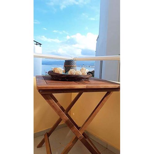 1BR Renovated Apartment By the Sea