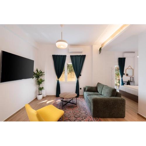 1BR Stylish Apt 20 Minutes from Acropolis