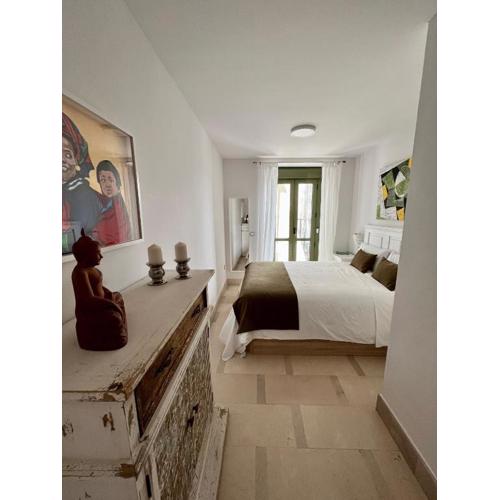 1D Brand new apartment Downtown Sevilla, Azofaifo street
