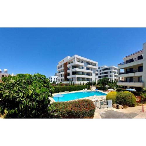 1st Floor 1st Class Pool View Apt.