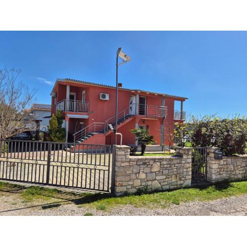 2 Apartment in Vila Marica