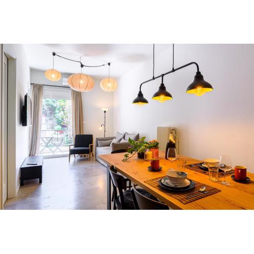 2 BD Lycabettus Stylish Apartment by Live&Travel
