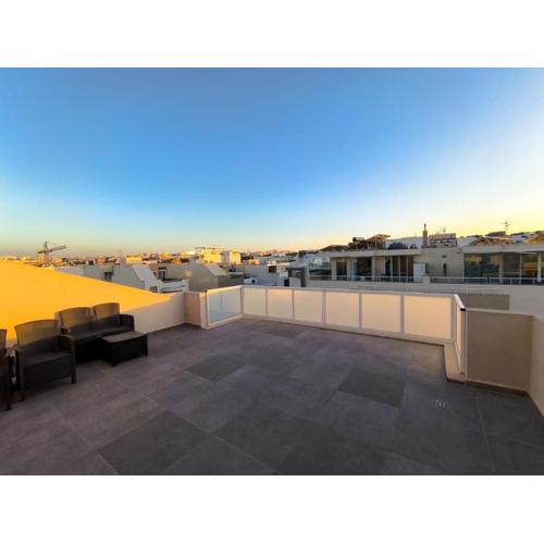 2 bedroom 2 bathroom penthouse