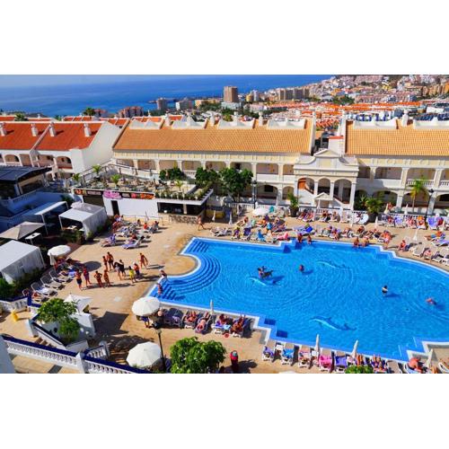 2-bedroom 4-star apartment in Los Christianos