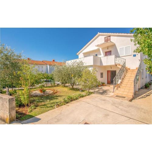 2 Bedroom Amazing Apartment In Malinska