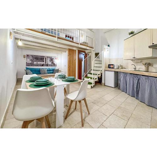 2 Bedroom Amazing Home In Siracusa